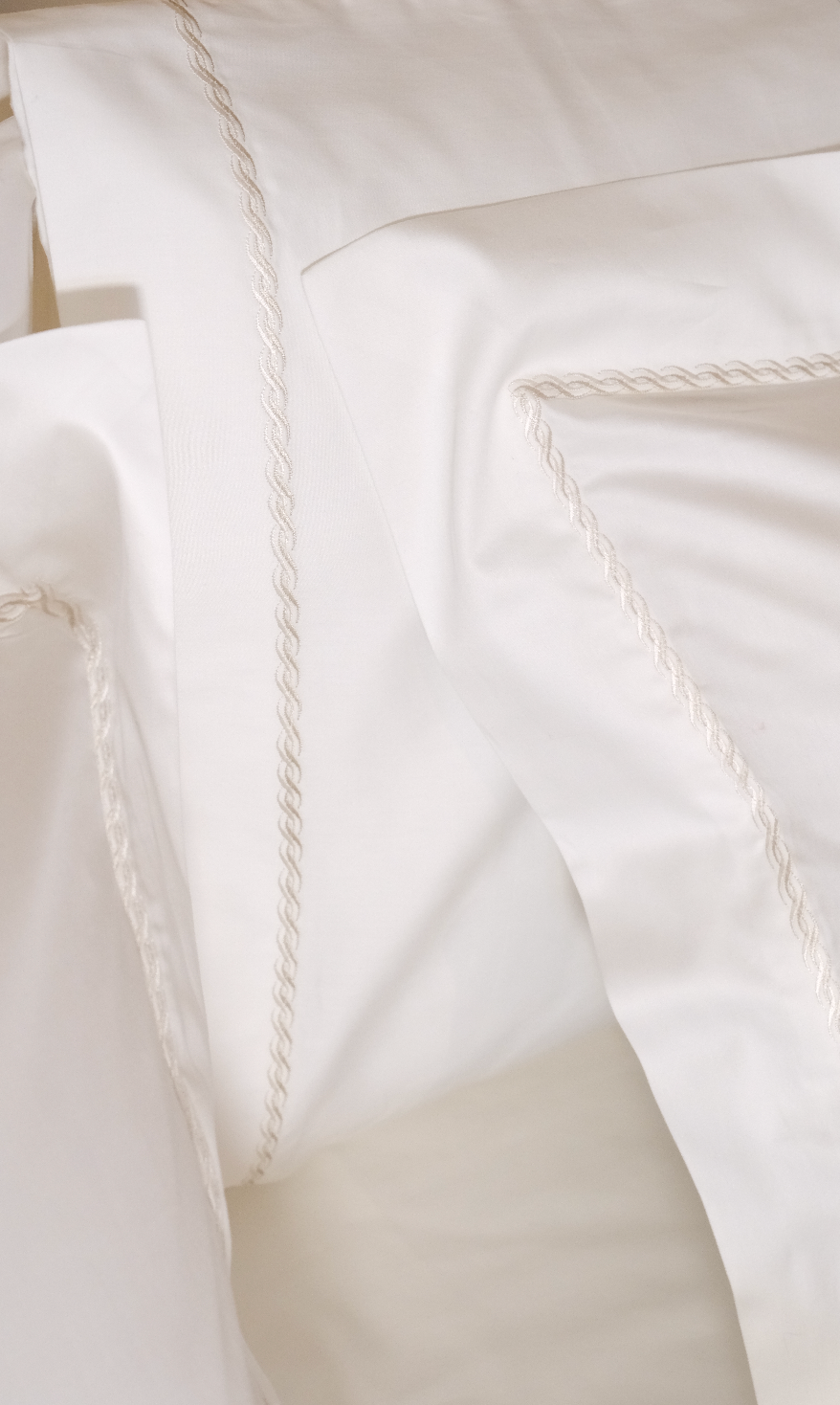 Clarette Pillowcase Set