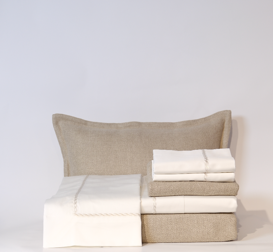Clarette Oxford Pillowcase Set