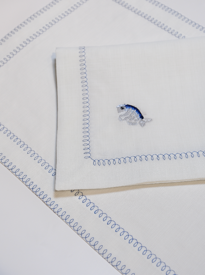Marea Embroidery Napkin Set