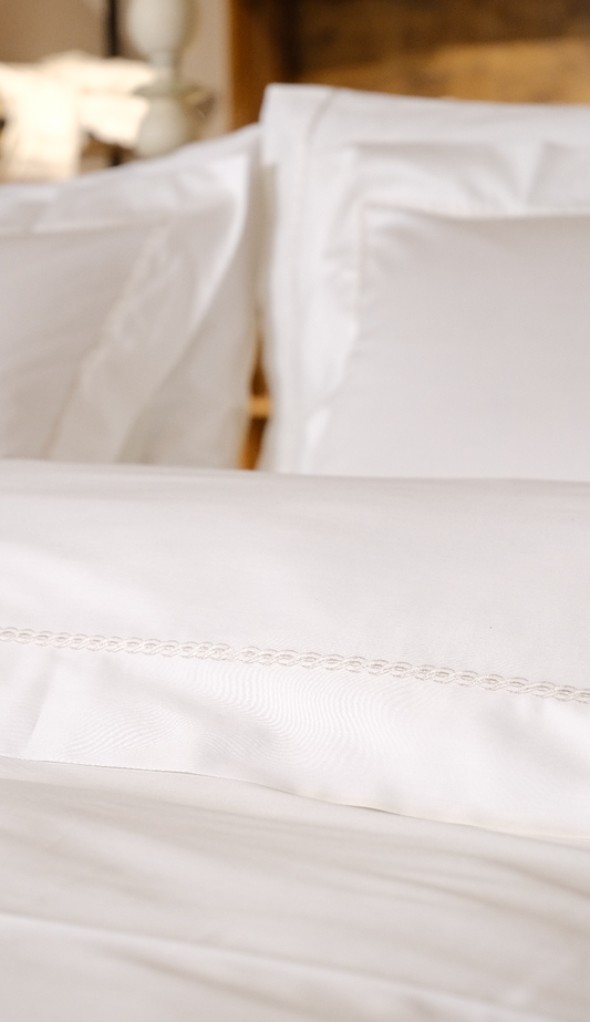 Clarette Bedding Set
