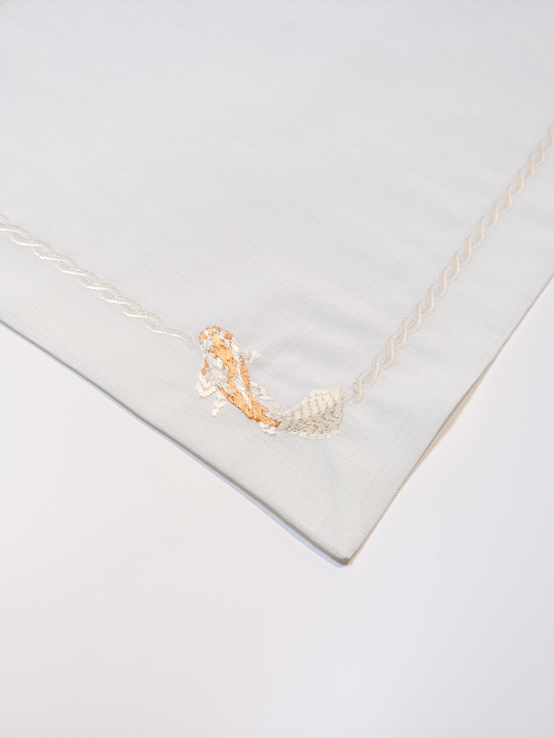 Clarette Embroidery Placemat Set