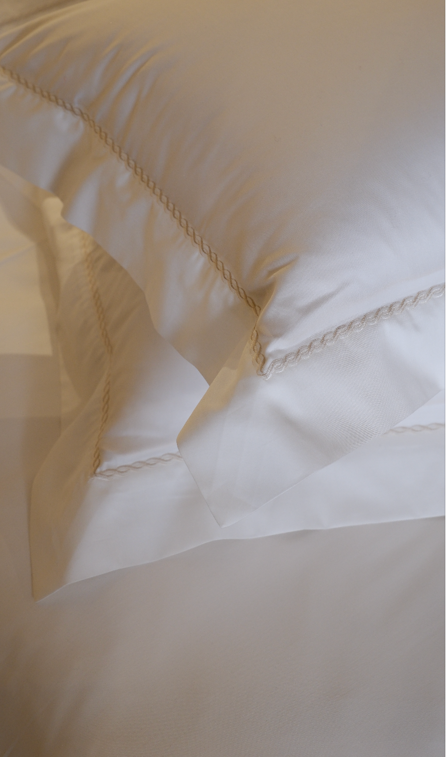 Clarette Oxford Pillowcase Set